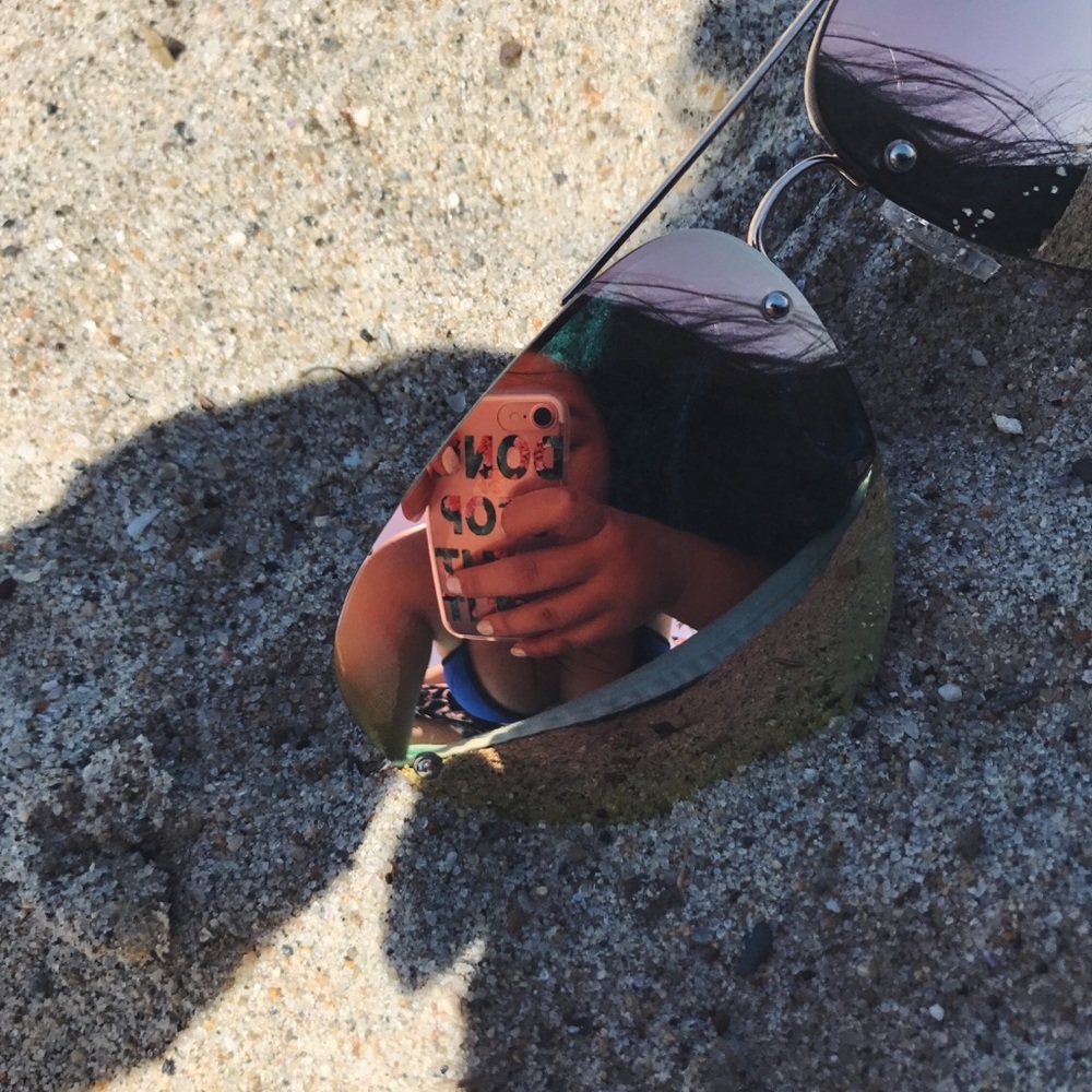 Meet your Posher, Chloe